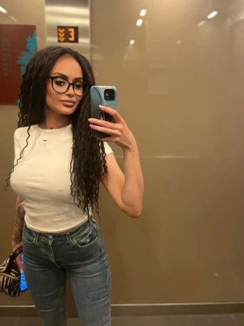 Jaqueline Haus Und Hotel Besuche — 9 / 14