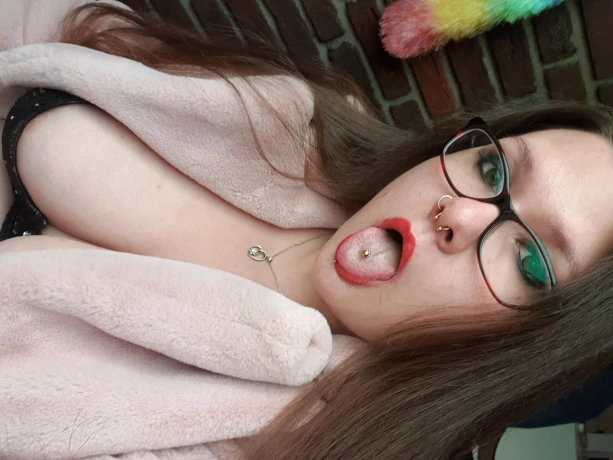 Fucktoy 2001 — 4 / 6