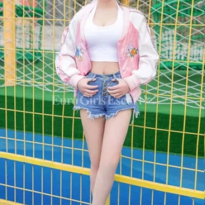 Nicole, Escort, Manama