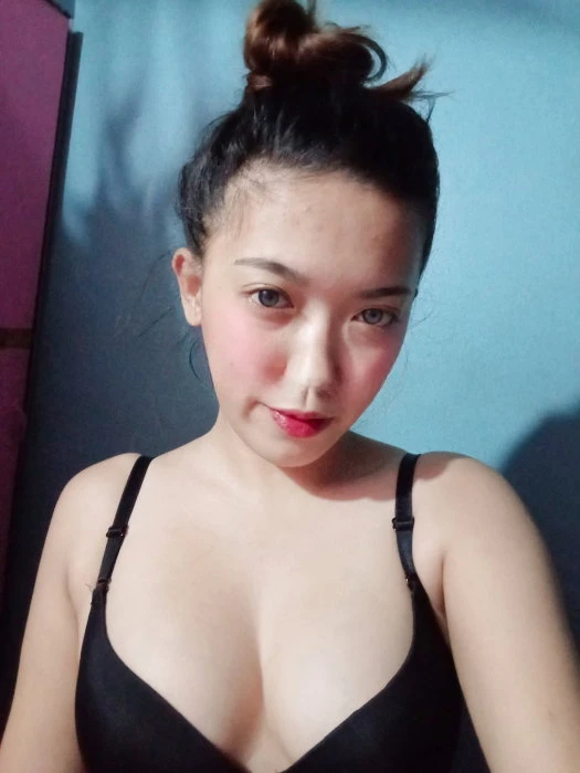 Karen, Escort, Quezon