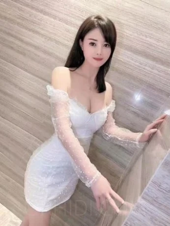 Shanshan — 1 / 3