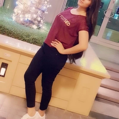Manahil Student, Escort, Dubai
