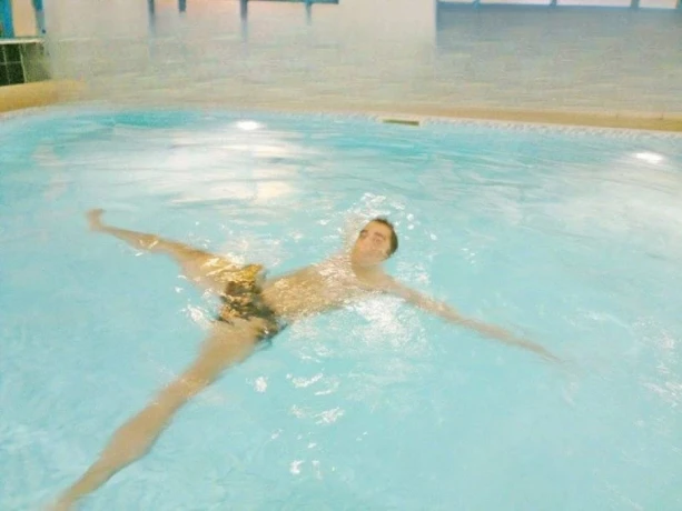 Dale Bradford — 11 / 12