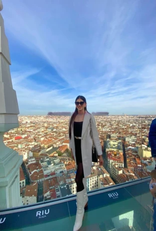 Isabella Isler — 1 / 12