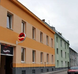 3854, Escort, Vienna
