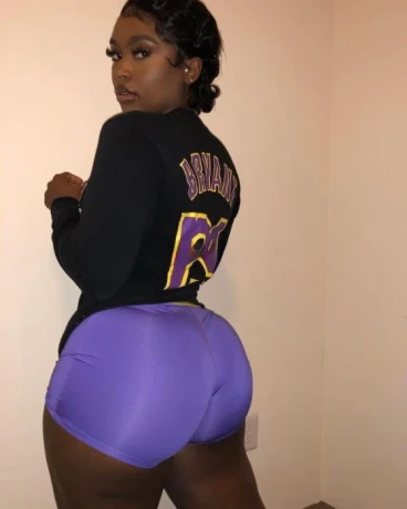 Sweet Gloria — 2 / 3