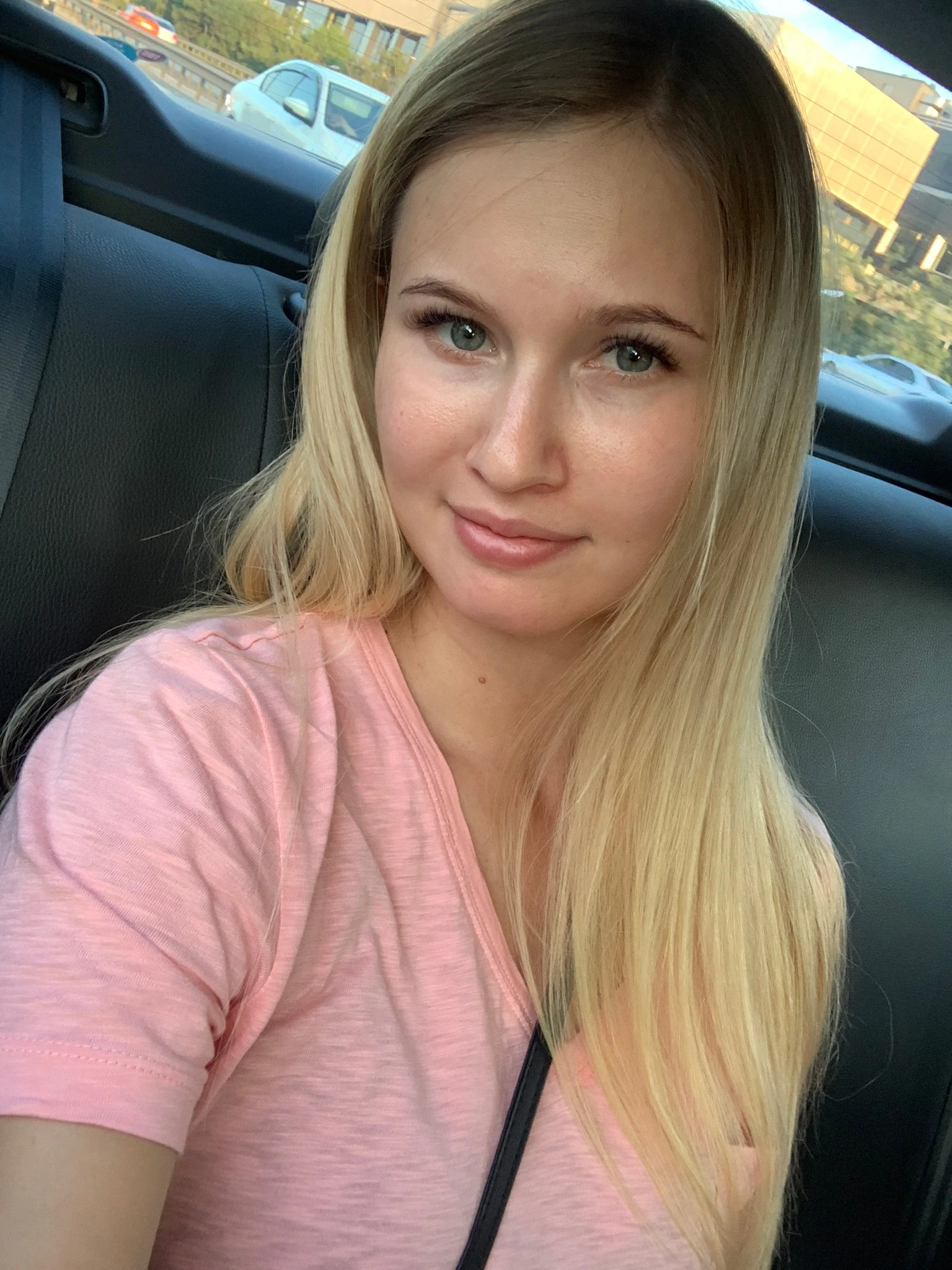 Sabrina Lylou — 3 / 4