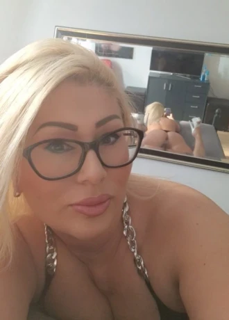 Jessica Domina Ns Konigin — 1 / 7