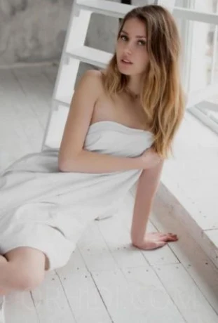 Chantelle — 1 / 5