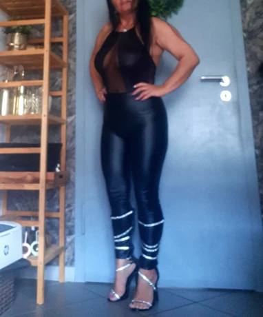 Alicia41 — 11 / 12