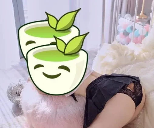 Asia Ly, Escort, Berlin