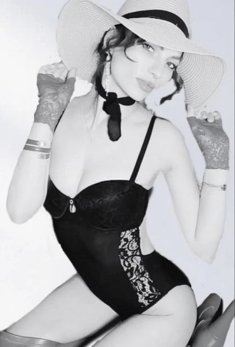 Naya — 3 / 11