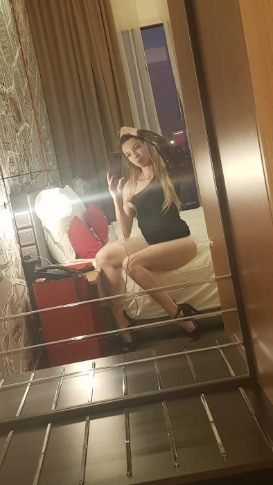 Kristina — 3 / 6