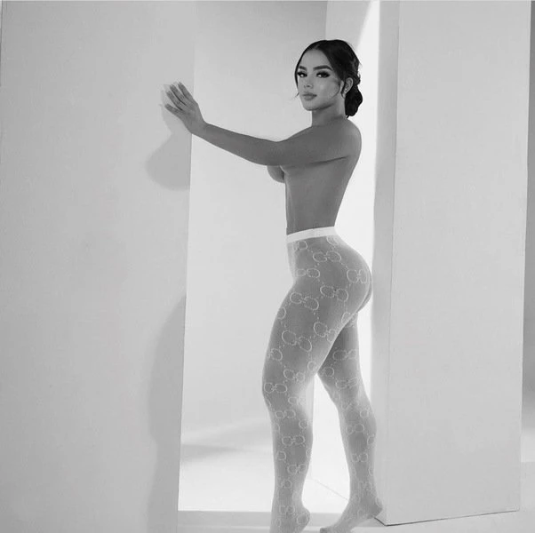 Luana — 5 / 6
