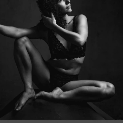 Trixy, Escort, Milan