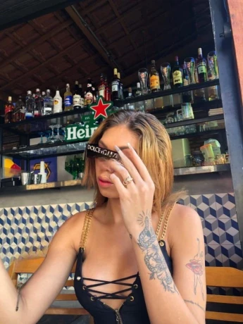 Sthefanny Tenório — 5 / 6