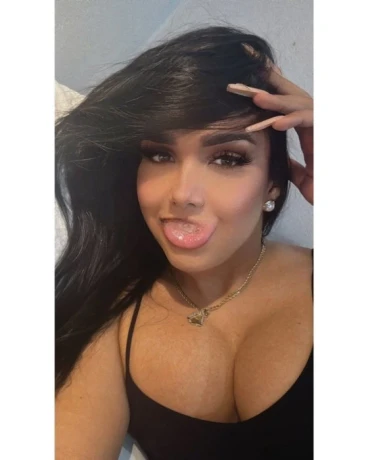 Alejandra — 7 / 13