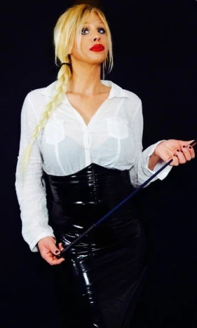 Lady Venus Deluxe — 3 / 6