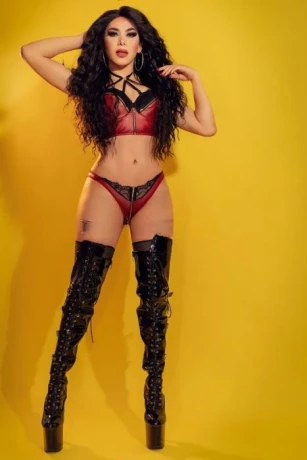 Macarena Martinez — 9 / 14