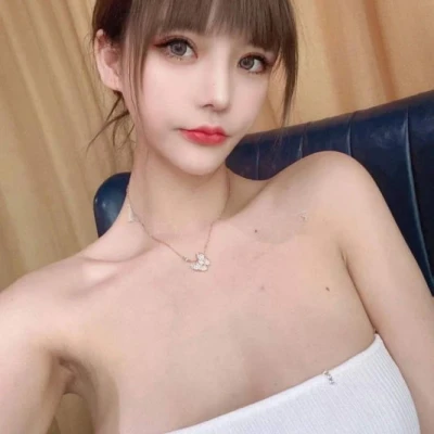 Lilin, Escort, Cairo