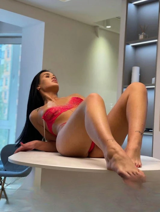 Kristina — 5 / 6