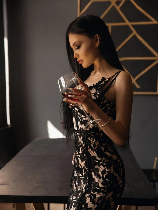 Ariana, Escort, Athens