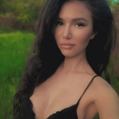 Brigid, Escort, Mersin