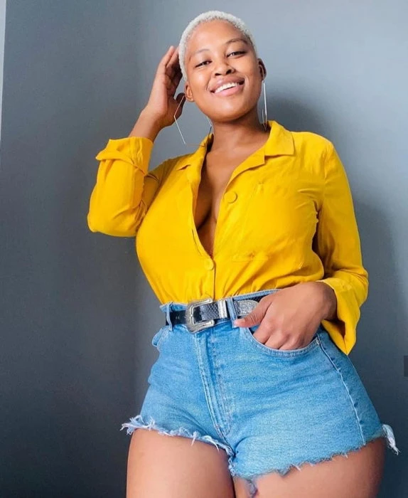Vion, Escort, Lagos