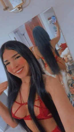 TS Mia Mega — 18 / 23