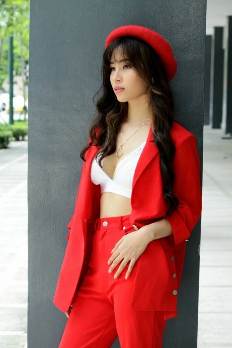 Andrea, Escort, Calamba