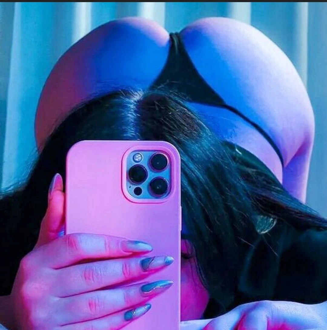 Neu Alexa — 3 / 5