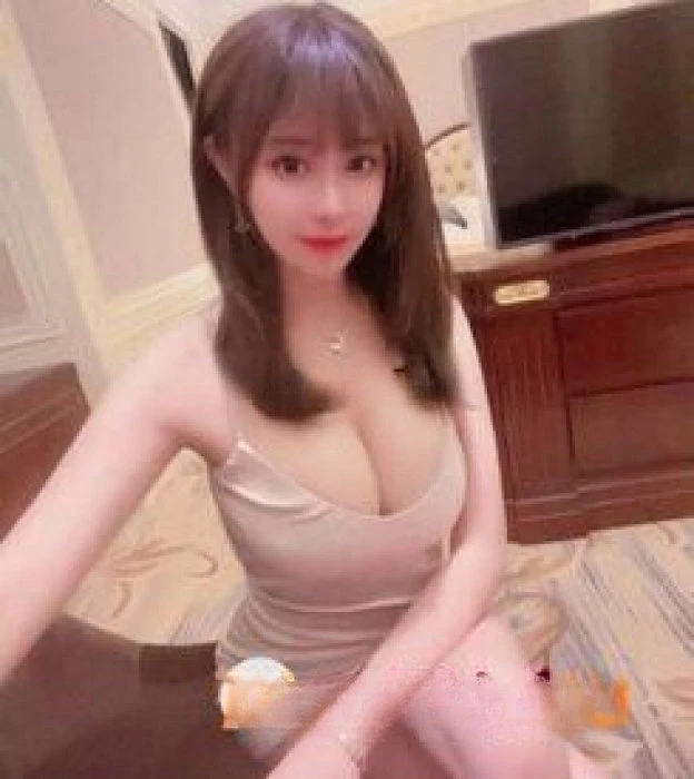 QiQi — 2 / 3