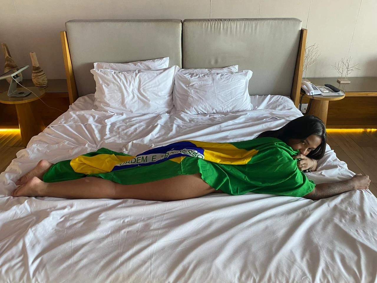 Mallu, Escort, Antwerpen
