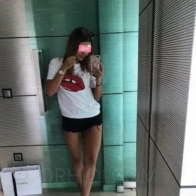 Simonka, Escort, Prague