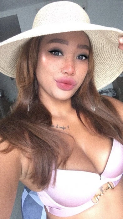 Kelly Queen, Escort, Singapore