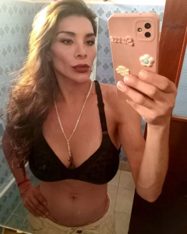 Victoria Masajes — 7 / 12