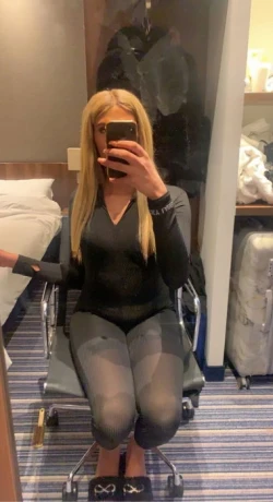 Yasmine Trans — 2 / 9