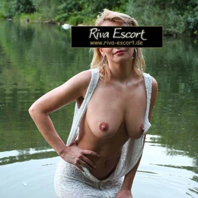 Sara, Escort, Stuttgart