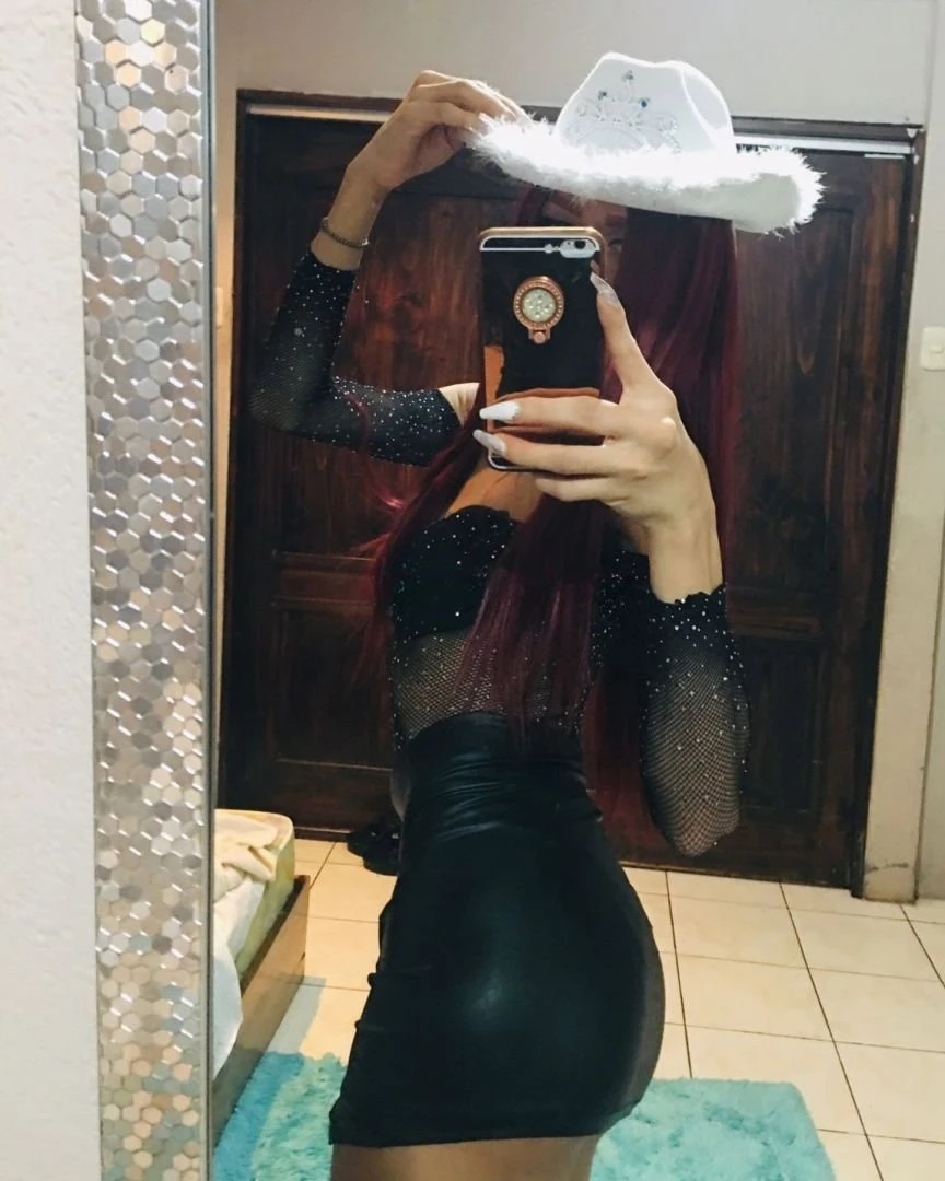 Bela — 4 / 7