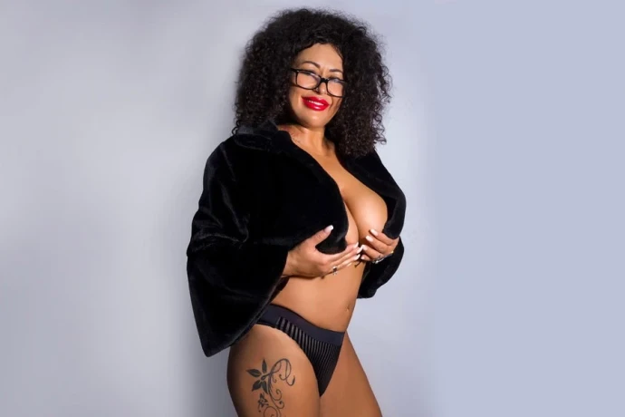 Denisa New Av Top Service — 6 / 11