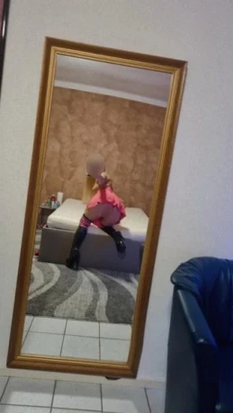 Rebecca Fox — 4 / 9