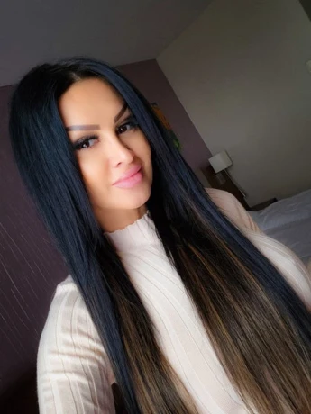 Elena-NUR WHATSAPP BITTE!! — 8 / 10