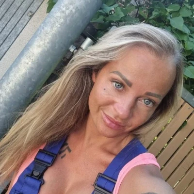 Nela Pornstar, Escort, Prague