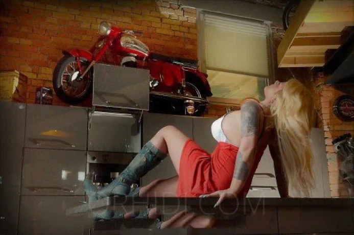 Lisa - Eine Sünde wert — 2 / 4