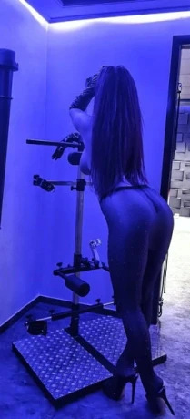 Lady Katja — 4 / 6