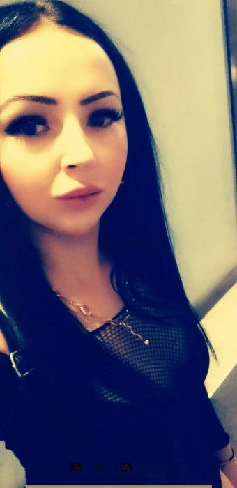 Ceyda — 2 / 5