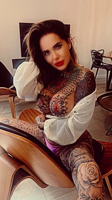 Laurita — 4 / 5