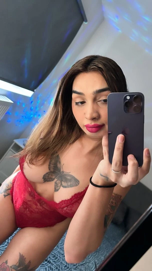 Emma — 8 / 12