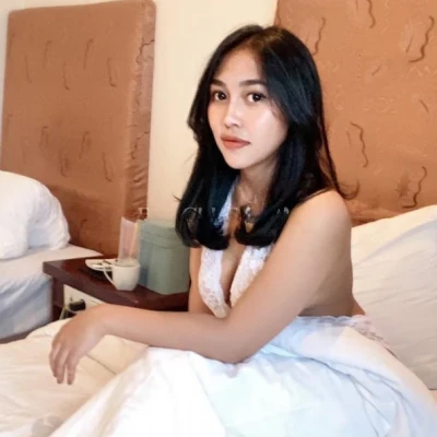 Febby, Escort, Surabaya