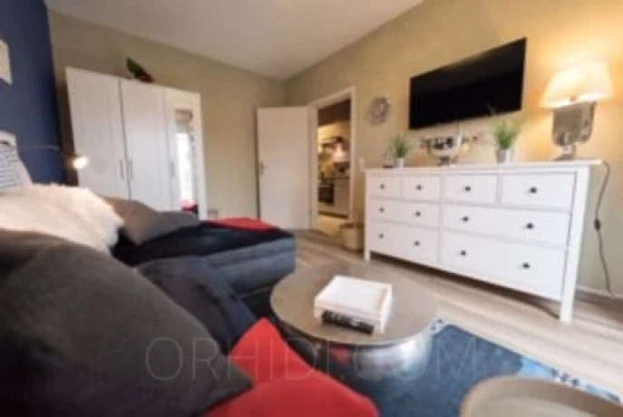 Lady Anna im Casa Bella 4 — 13 / 14